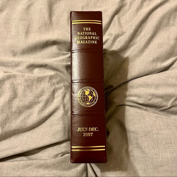 National Geographic Magazines July - Dec 2007 Issues - Picture 4 of 5